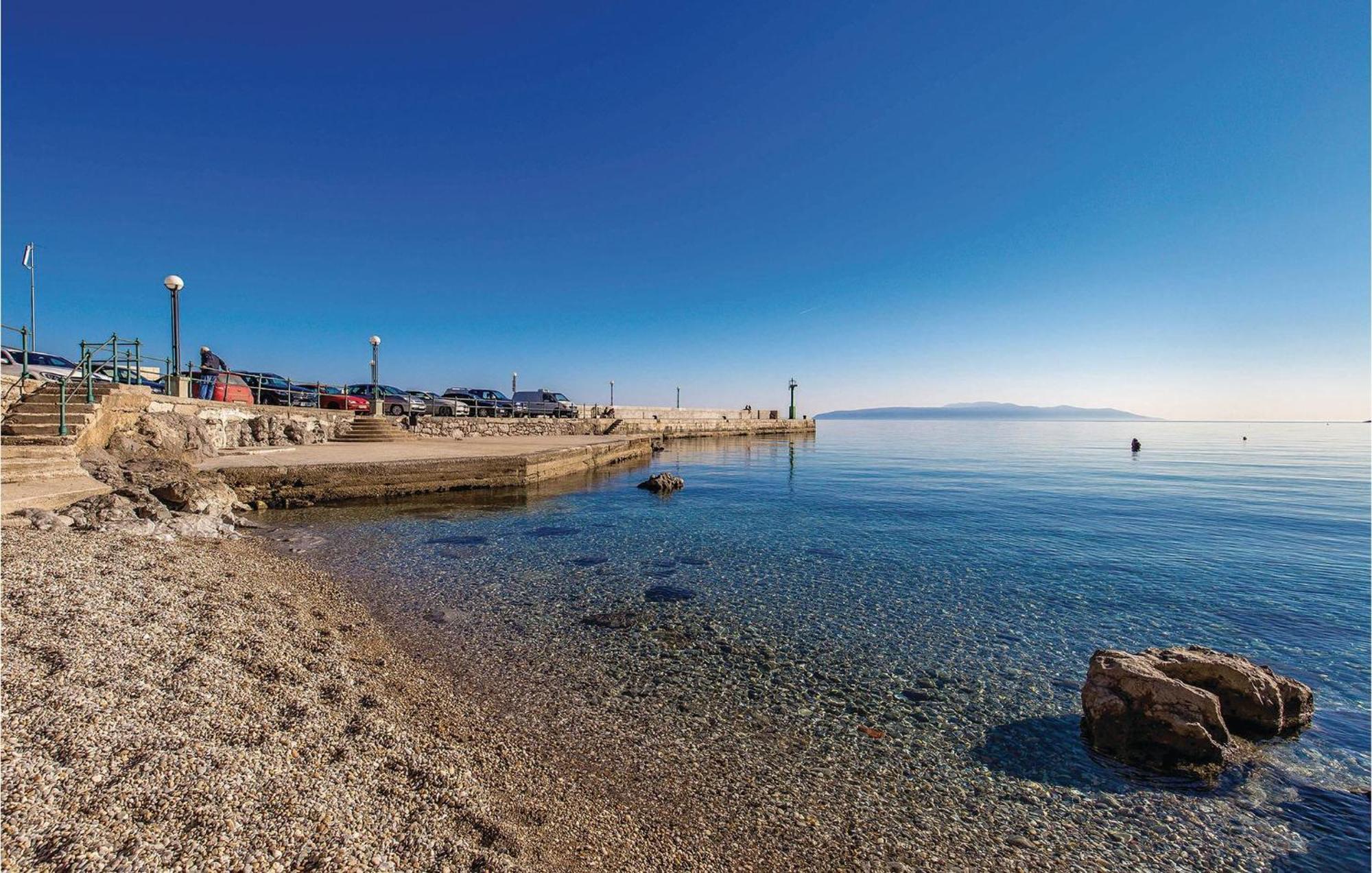 Nice apartment in Lovran with 2 Bedrooms&WiFi Buitenkant foto